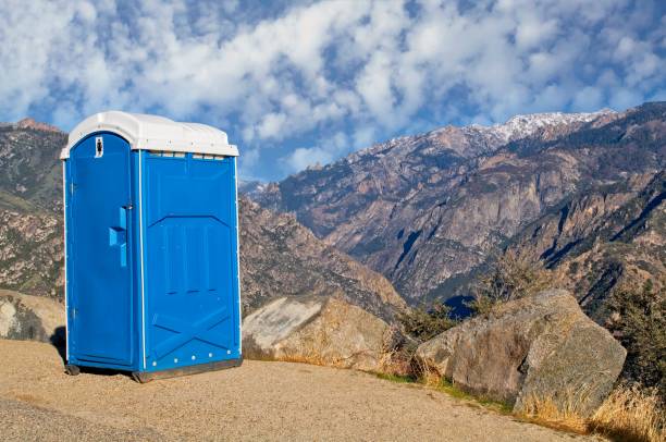 Porta potty delivery and setup in Summerdale, AL